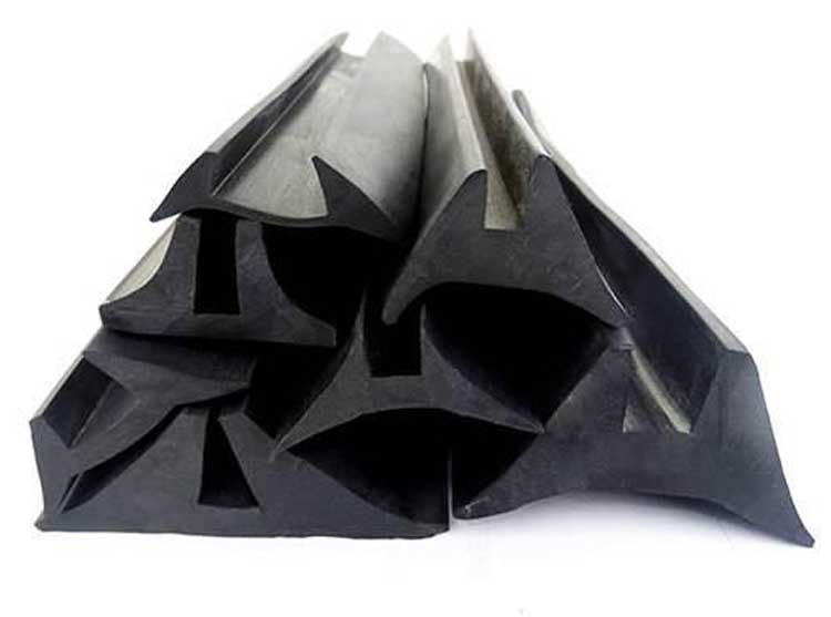 橋梁模板止漿條2 橋梁模板止漿條2